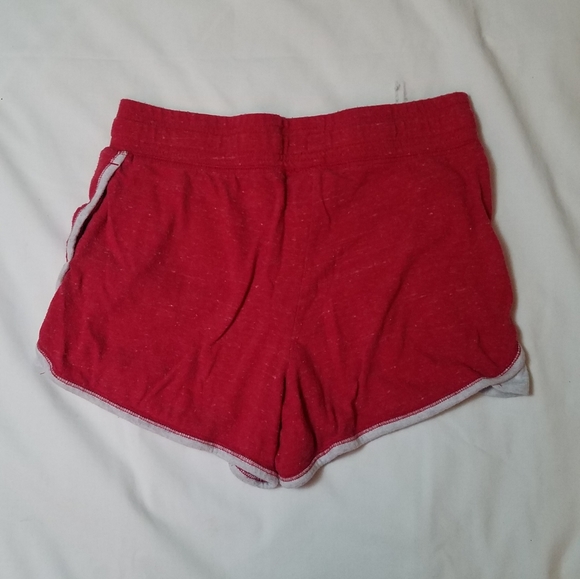 Shorts - Picture 2 of 3